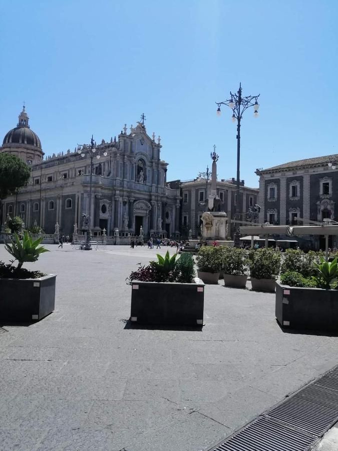 Suite I Biddizzi Da Sicilia 卡塔尼亚 外观 照片